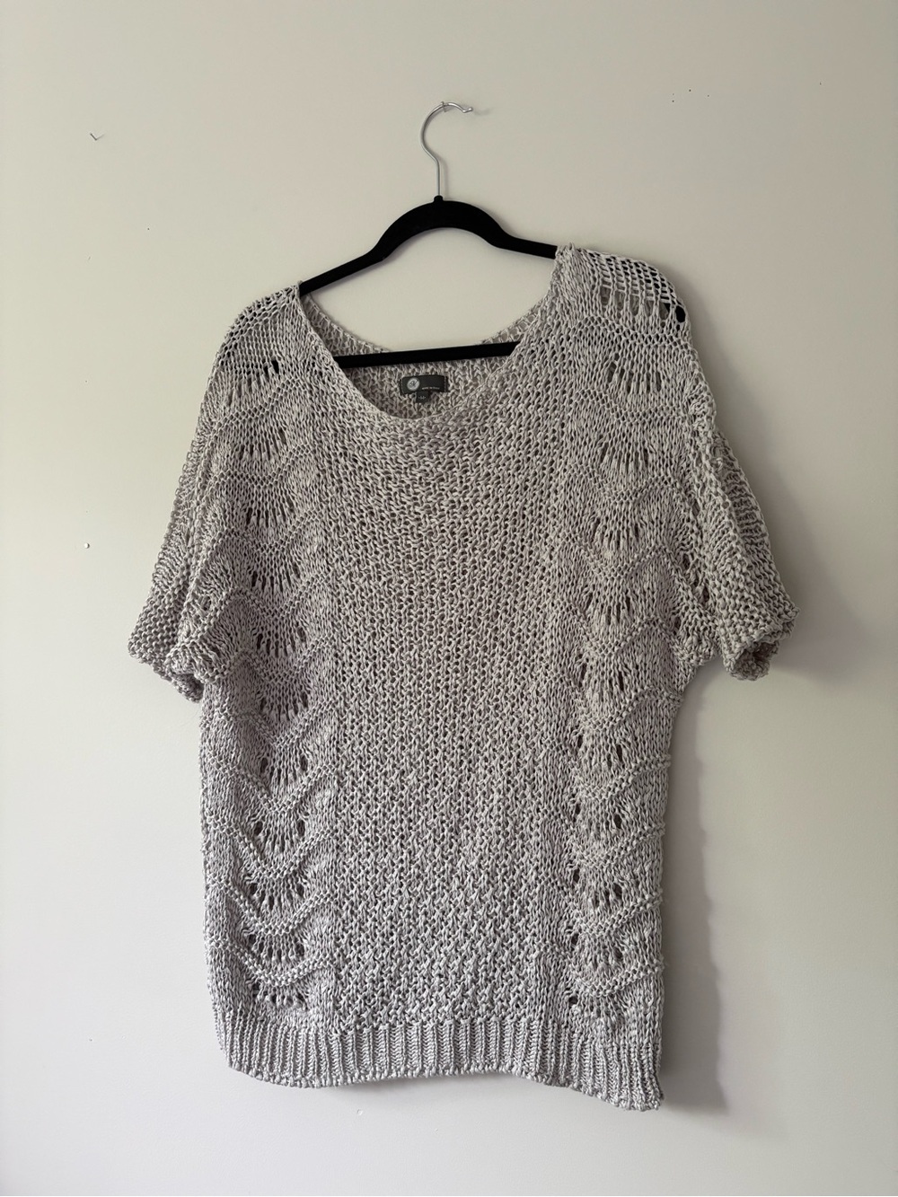 Light Gray Open-Weave Short Sleeve Sweater Top